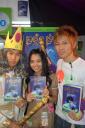 Kids dress up as King Piter and Bethany from the Erec Rex books
